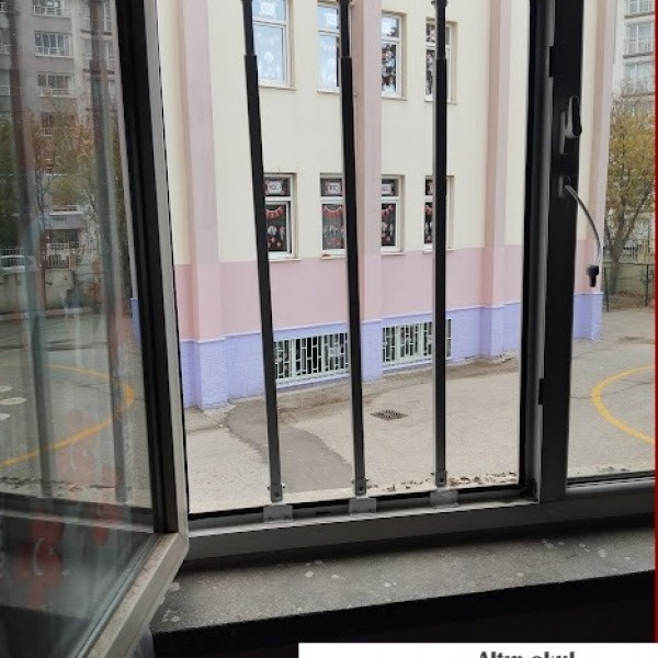 Pencere Güvenlik Korkuluğu