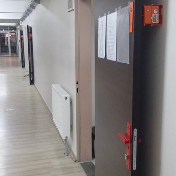 Şifre Anahtarlı Kapı Sabitleme Kilit Sistemleri Şifre Anahtarlı Kapı Sabitleme Kilit Sistemleri