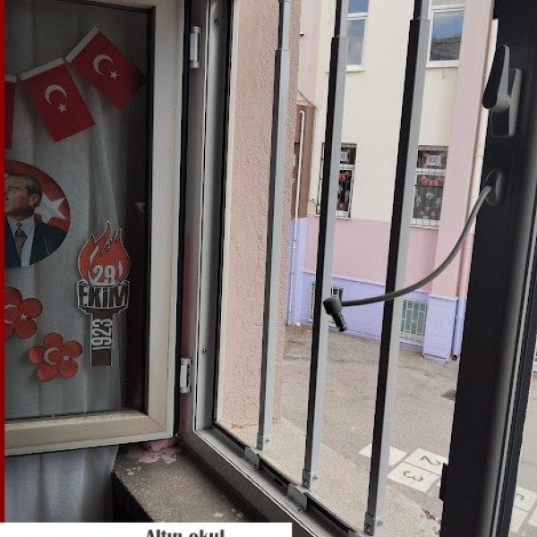 Pencere Güvenlik Korkuluğu