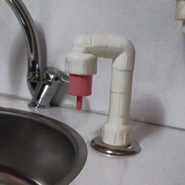 Okullar İçin Depolu Sabunluk Sistemi