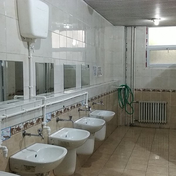 Okullar İçin Depolu Sabunluk Sistemi